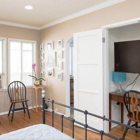 The Burbank Sanctuary - Be Pampered - Full Kitchen Apartment Luaran gambar